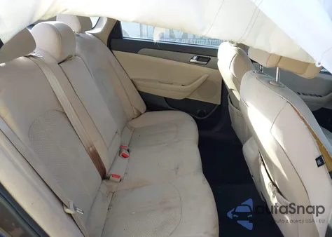 2017 Hyundai Sonata Se z USA, uszkodzony, nr VIN 5NPE24AF3HH513347